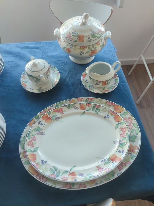 Conjunto Vista Alegre Pomar 51 peças