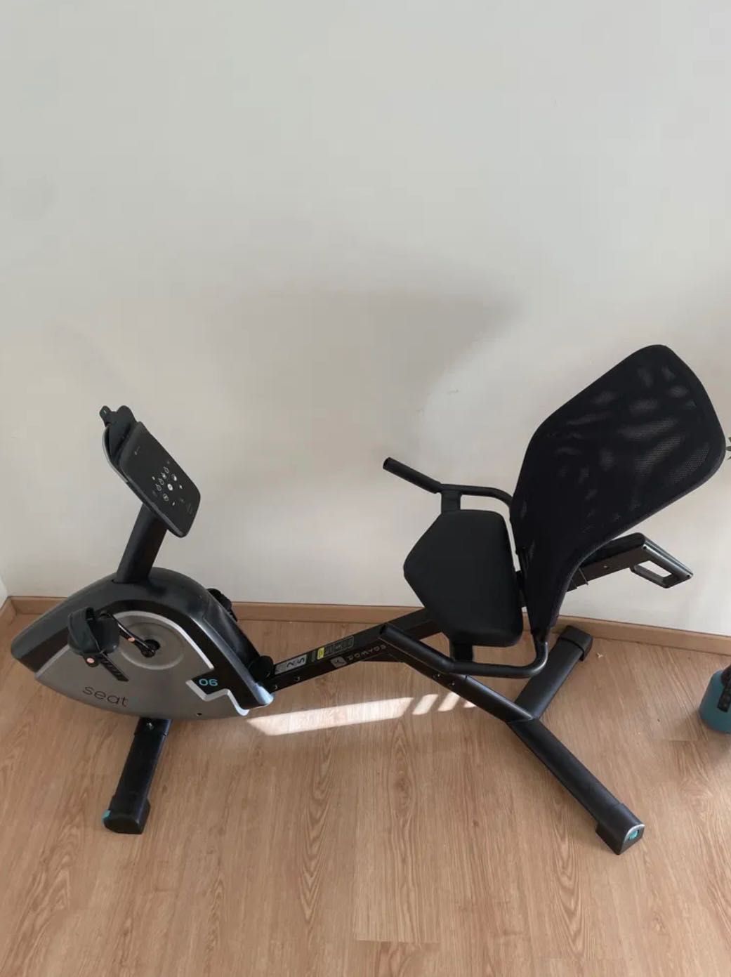 Bicicleta Estática com Encosto – Conforto e Zero Impacto na Coluna