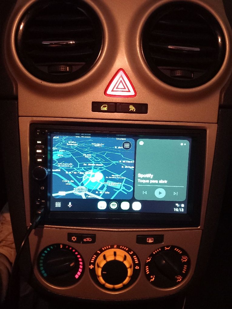 Autoradio universal com android auto e carplay