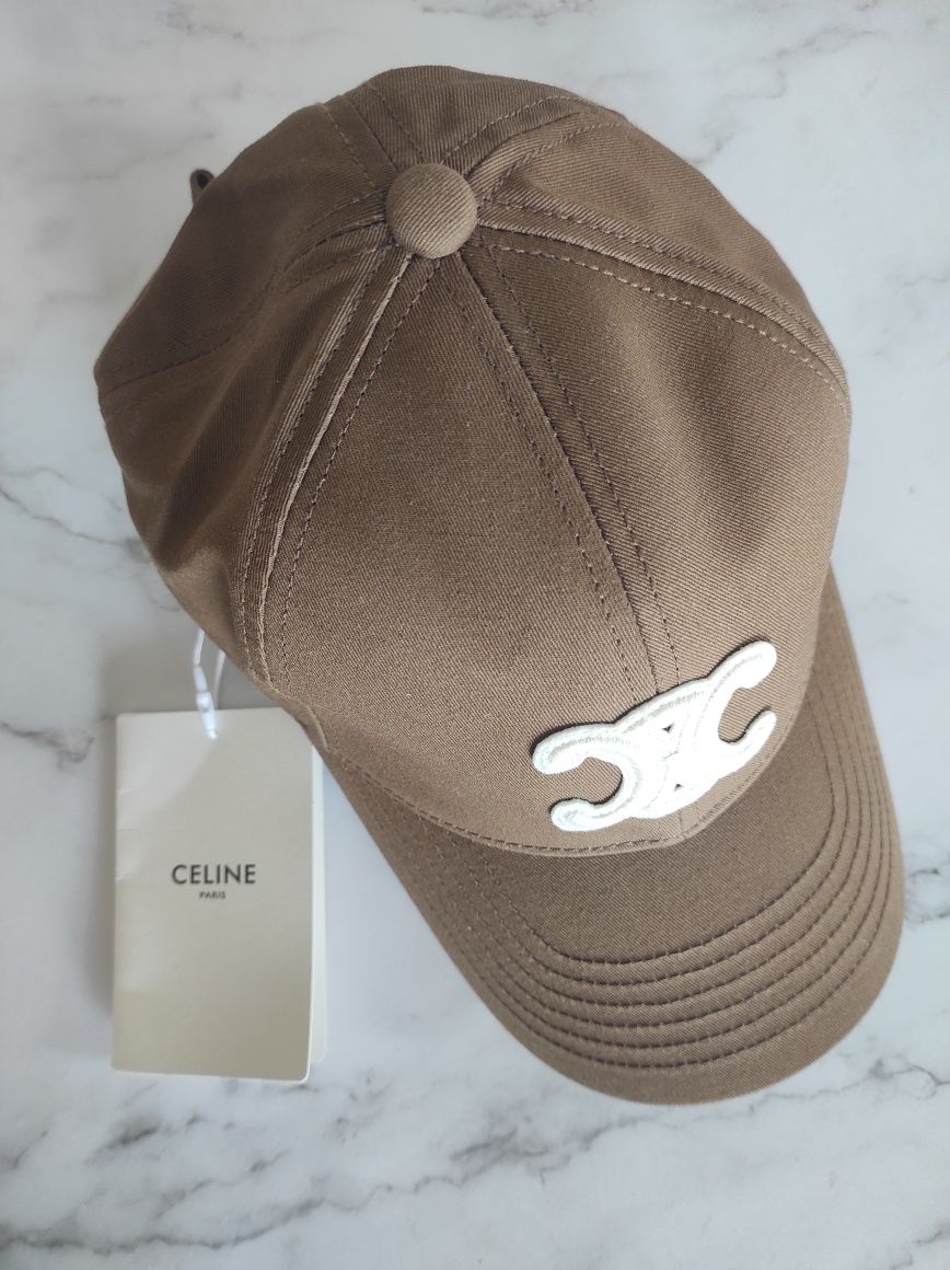 Boné Celine cor 2024