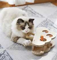 Drewniana interaktywna inteligentna zabawka dla kota