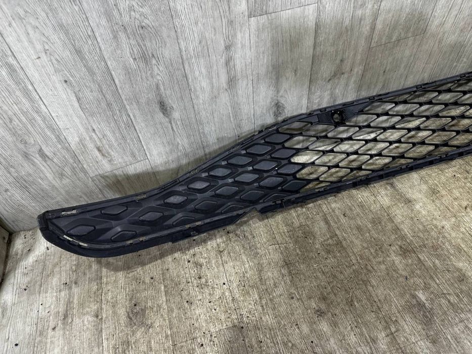 Бампер передний Решетка средняя VW ID.4 ID4 2020 2021 2022 2023 2024 г