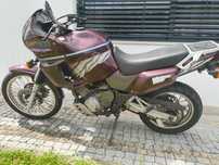 Yamaha XTZ 750 Super Tenere