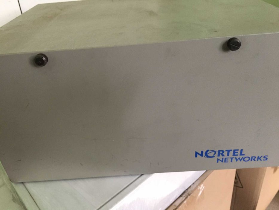 Цифрова телефонна станція Meridian 1 + 59 телефонних апаратов