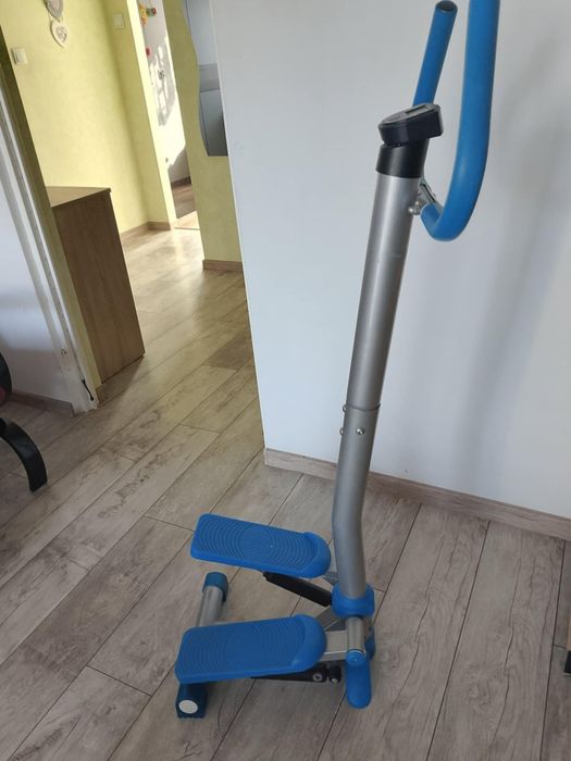 Stepper z rączka