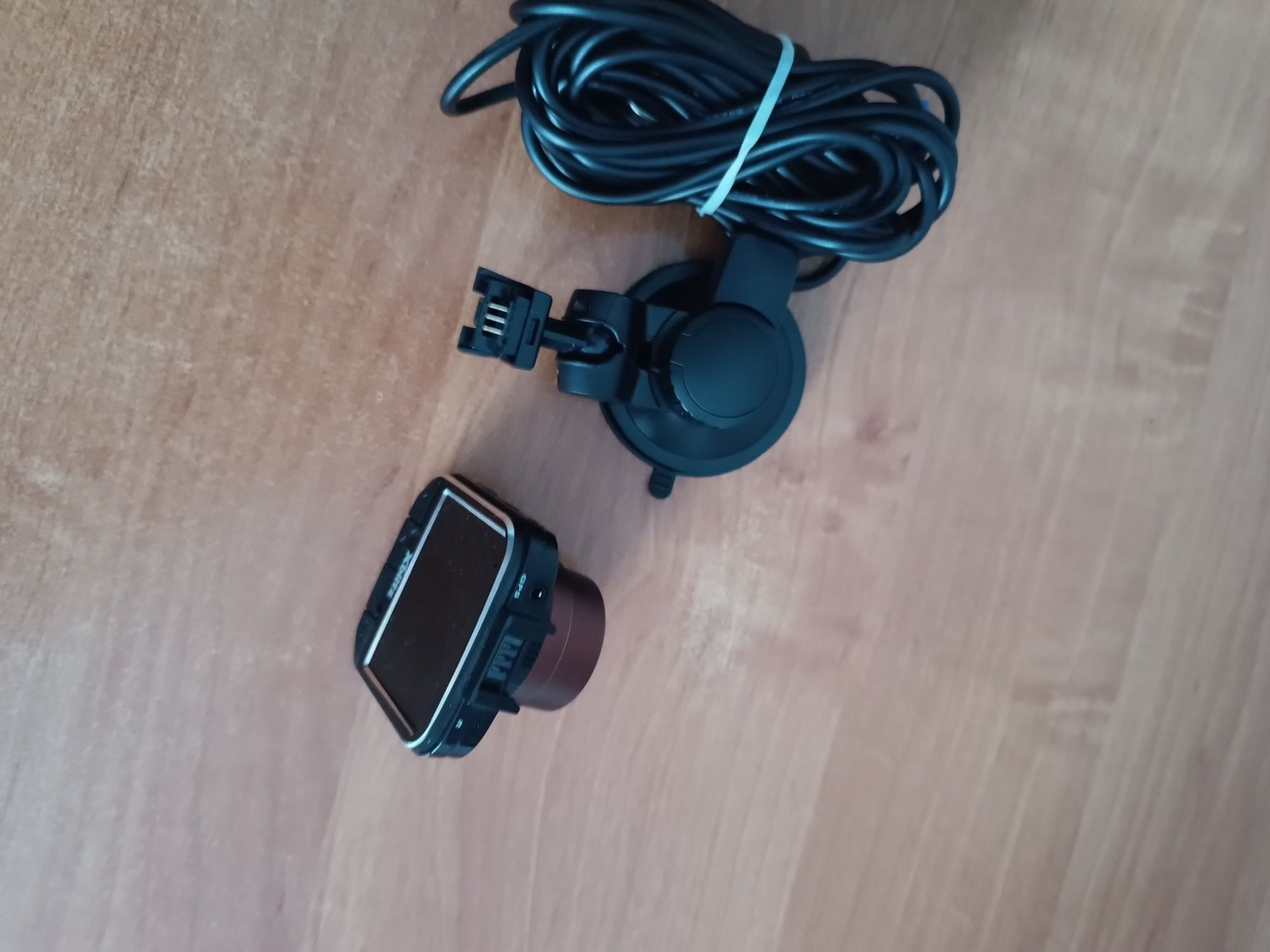 Kamera samochodowa Wideorejestrator Xblitz GO 2 2,7K