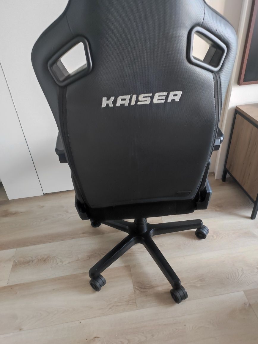 Кресло игровое Anda Seat Kaiser 3 Size L Black Fabric
