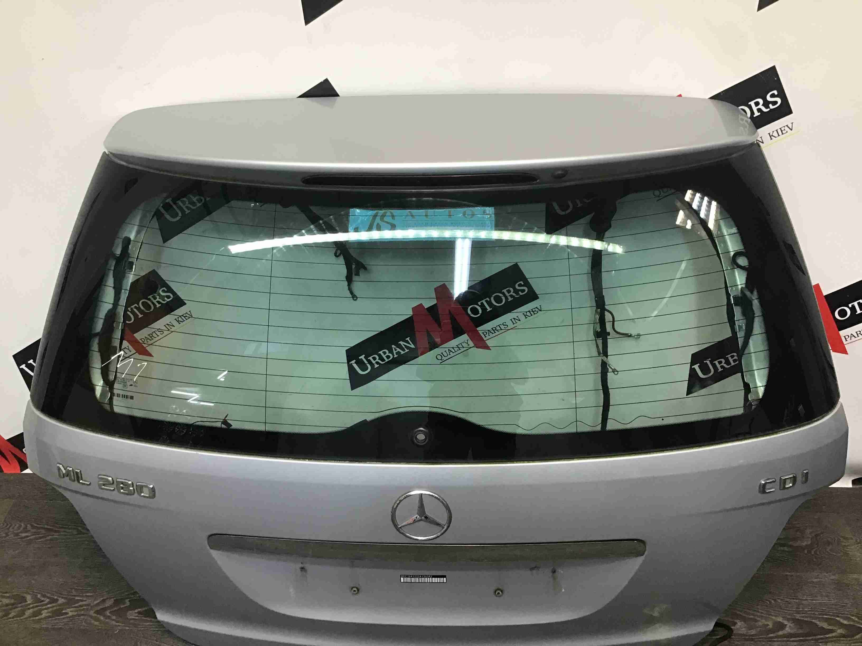 Крышка багажника, дверь багажника Mercedes W164 ML A1647400105