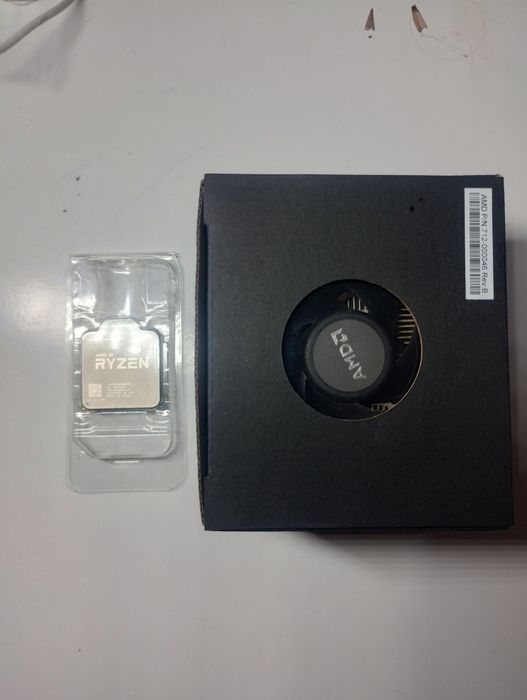 Продам.Процесор AMD Ryzen 5 2600 3.4GHz/16MB  sAM4 BOX