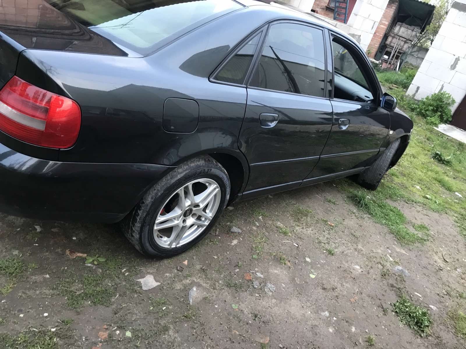 Продам AUDI a4 b5