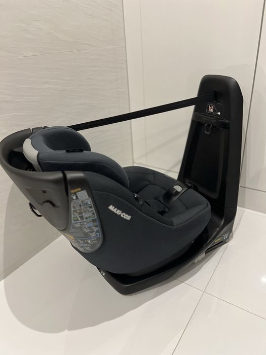 Fotelik obrotowy MaxiCosi AxissFix 9-19 kg
