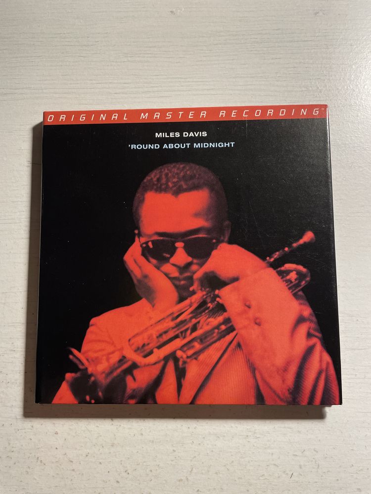 Miles Davis - Round About Midnight