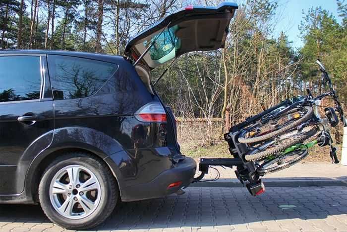 Wynajm bagażnika bagażnik na hak thule 926 + adapter  na 4 rowery