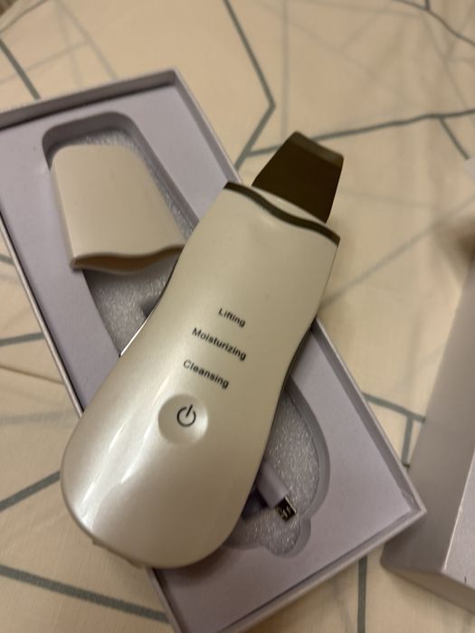 Ультразвуковий скрабер Для обличчя