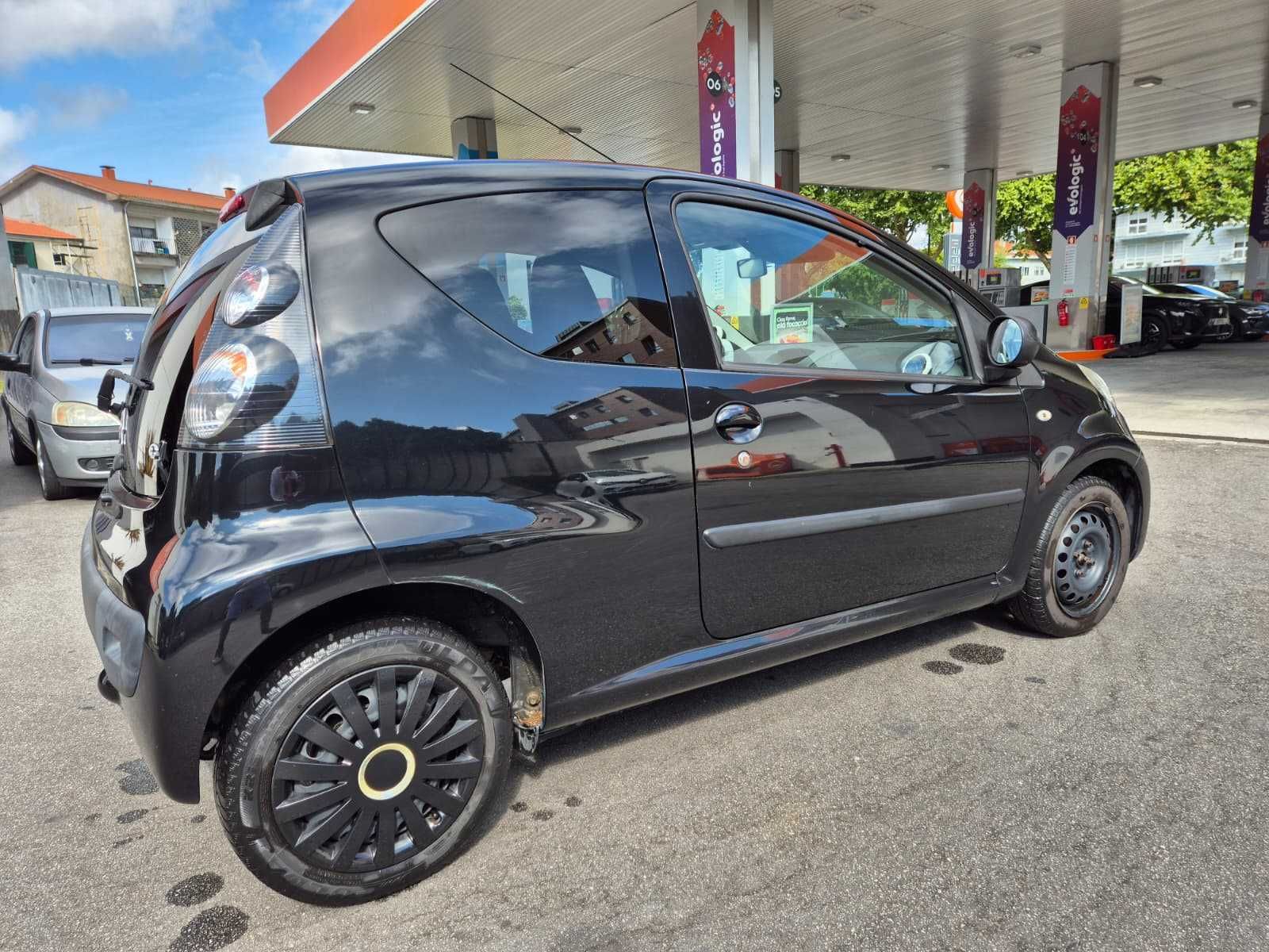 Citroen C1 2013 com 170mil Km