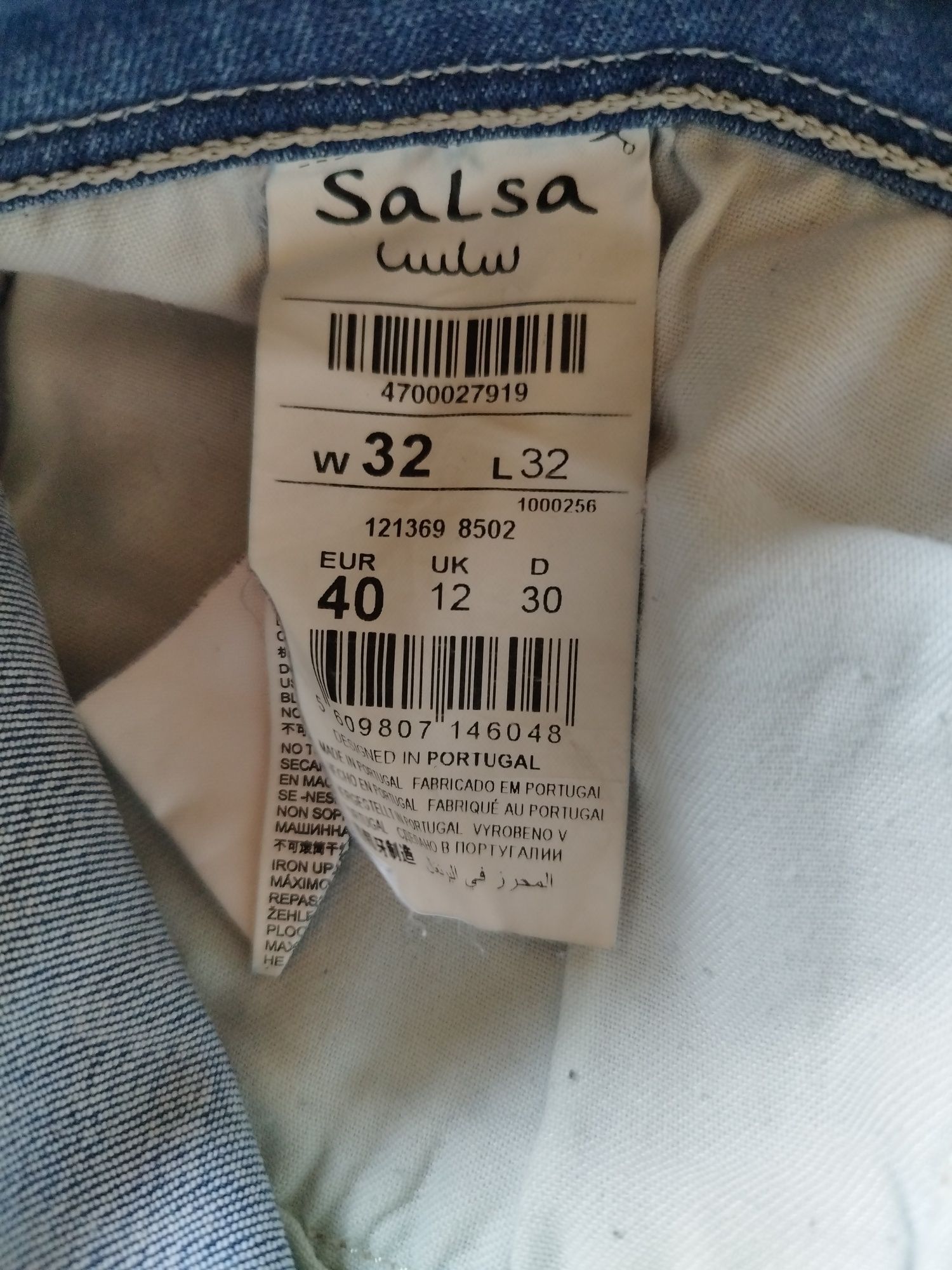 Calças Pull and bear e salsa