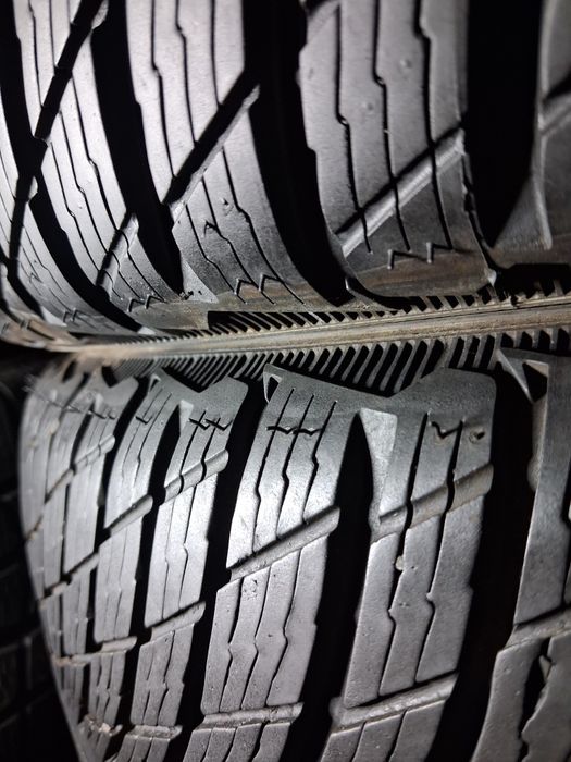 235/45 R 18 Michelin Pilot Alpin 5 шини б/в зима КОМПЛЕКТ