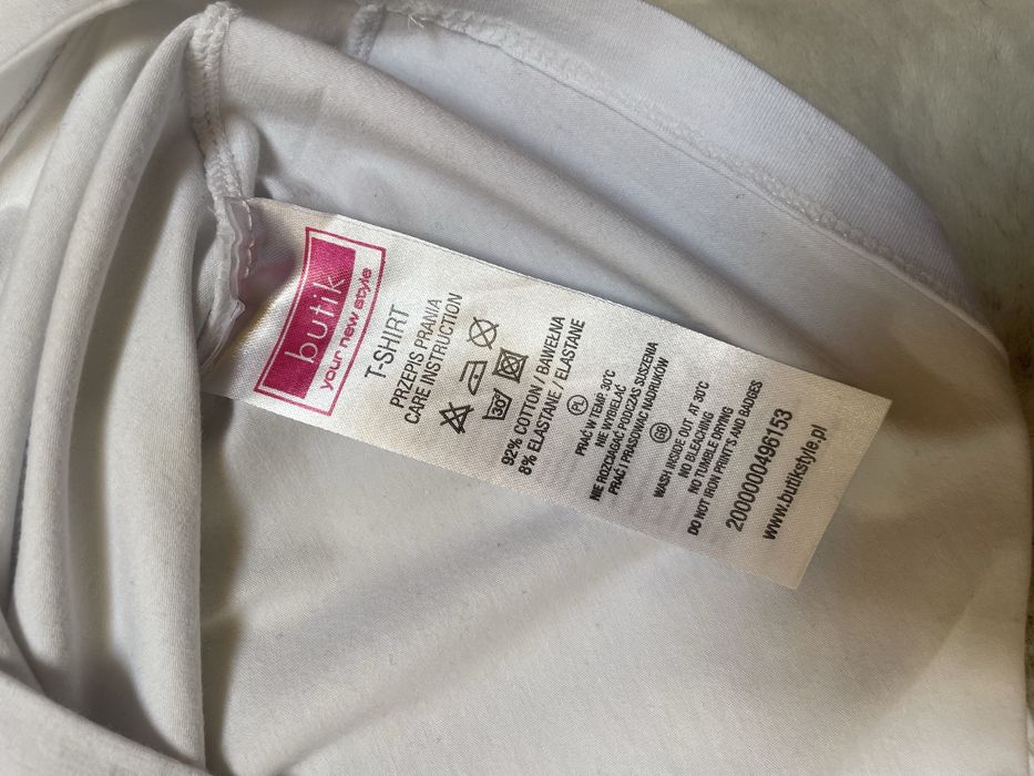 Nowa bluzka z długim rękawem biała