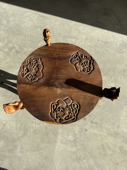 Mesa madeira africana