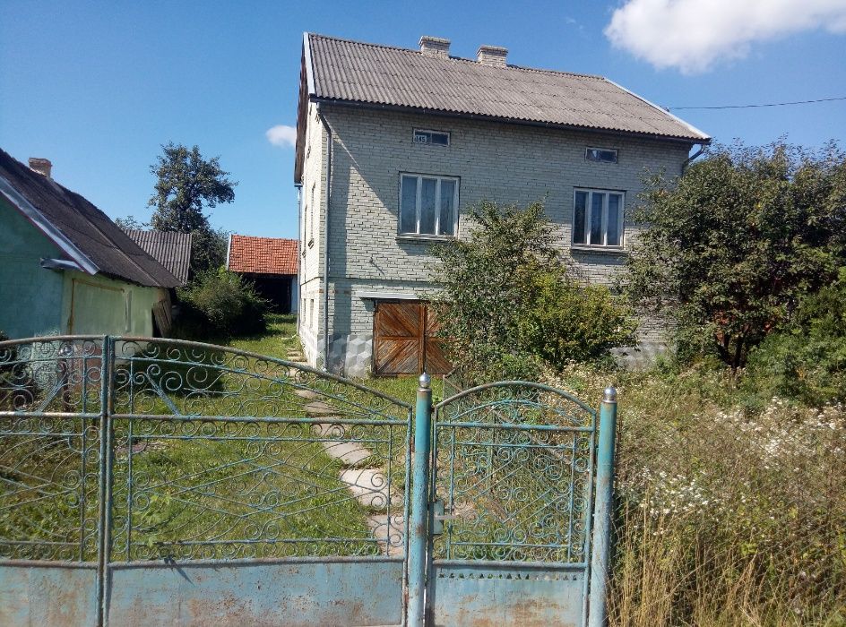 Продаж будинка біля Львова. За ціною 1 кім. квартири. Газ. Криниця..