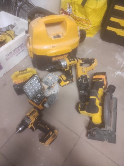 Zestaw narzędzi DeWalt całość
