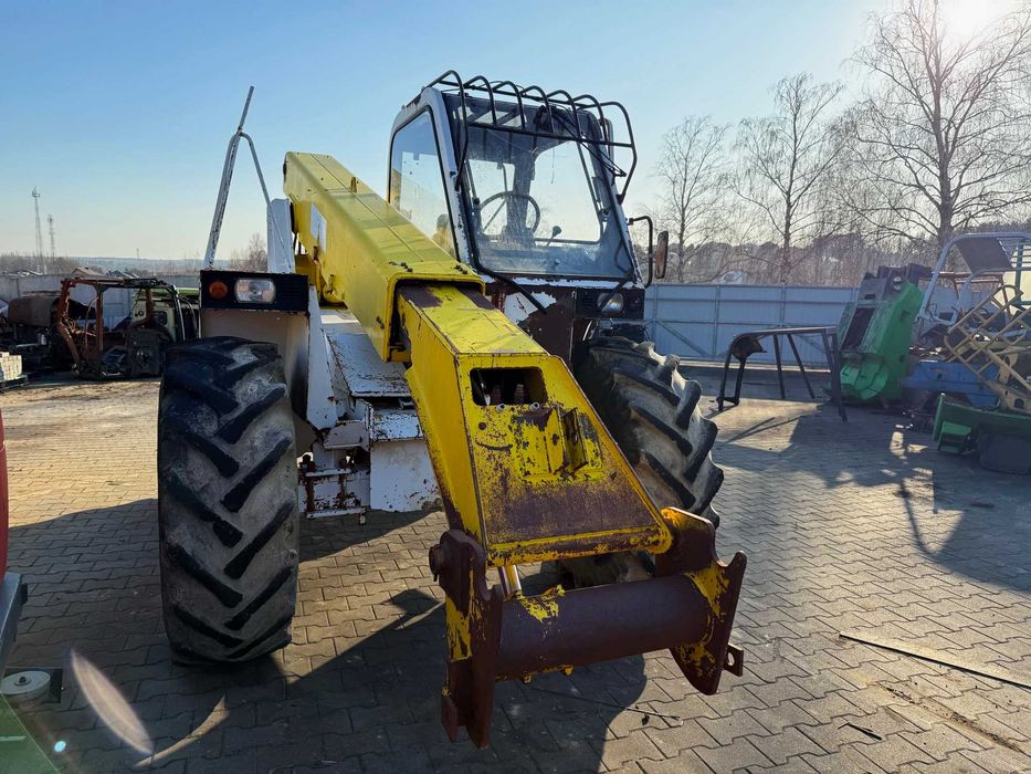 ładowarka teleskopowa MANITOU MT425CP 4x4 2500kg wysięg 5m PERKINS