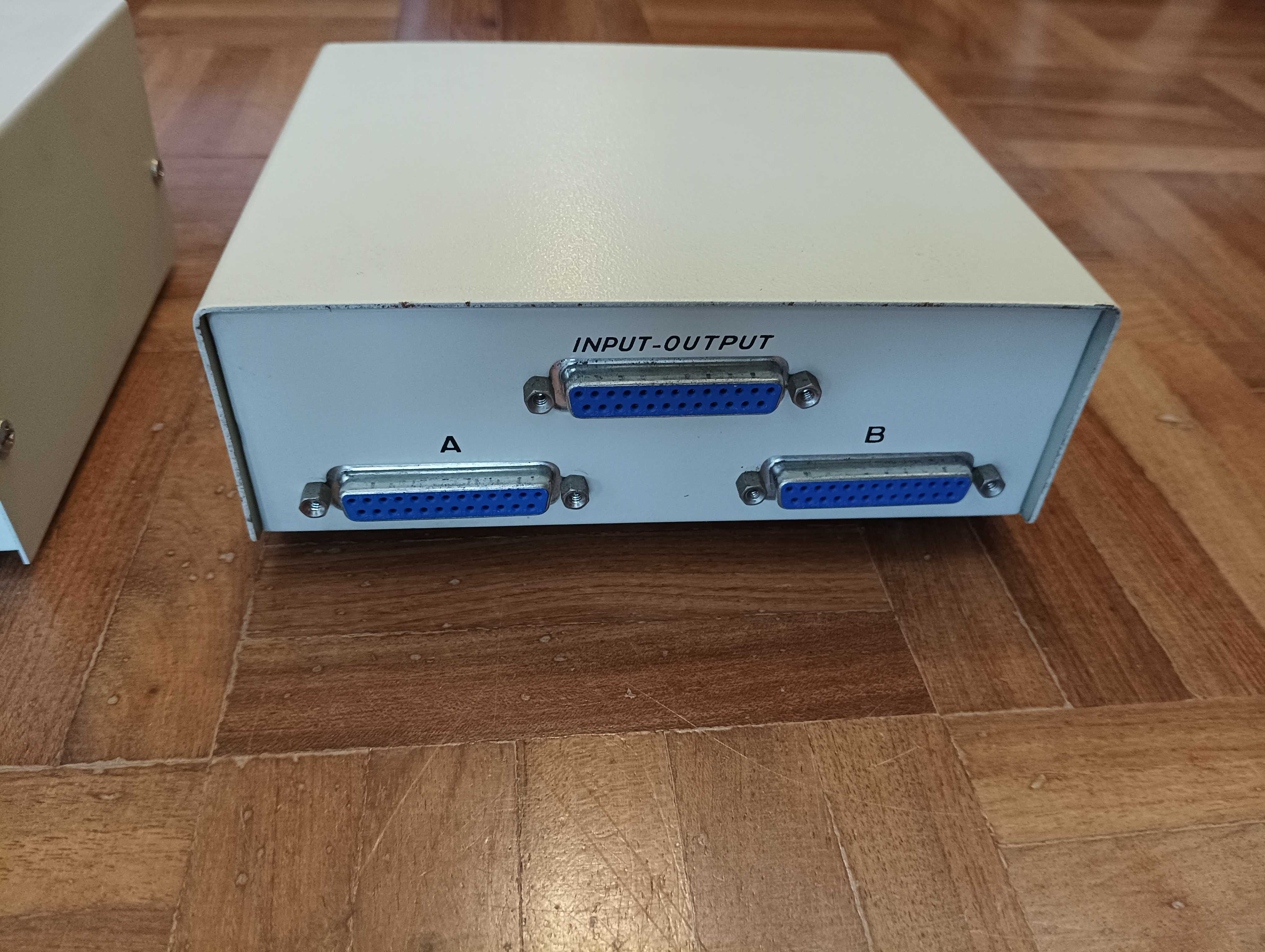 Comutador DB25 e Selector de Porta Paralela (Switch KVM vendido)