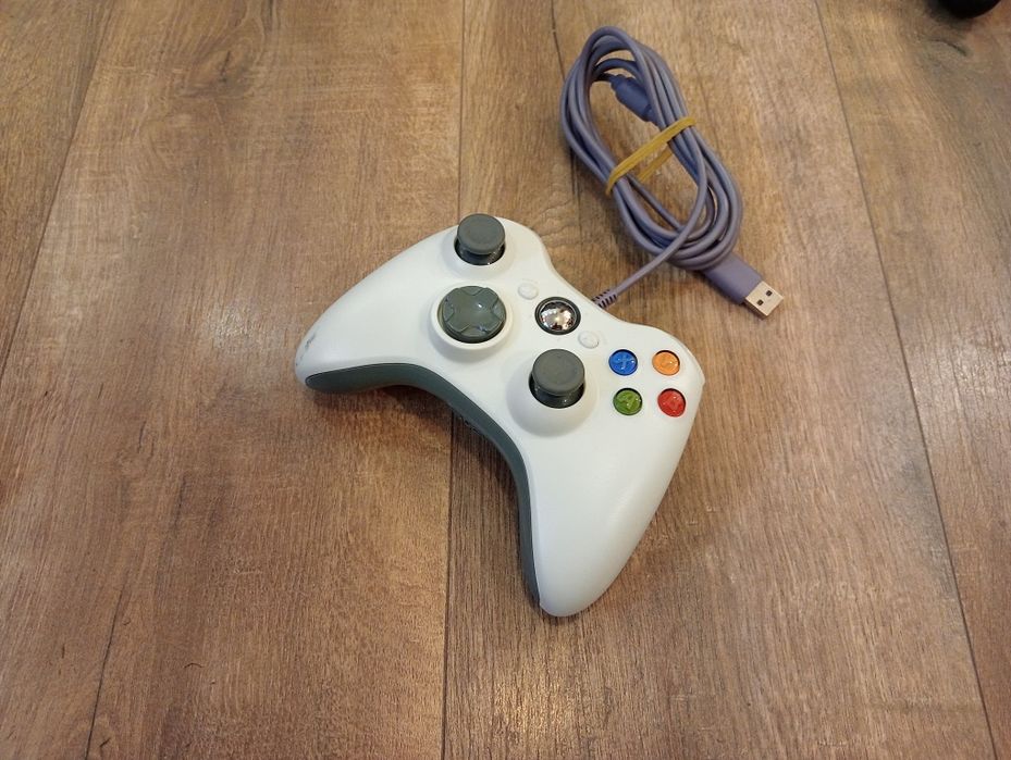 Pad do konsoli Xbox 360