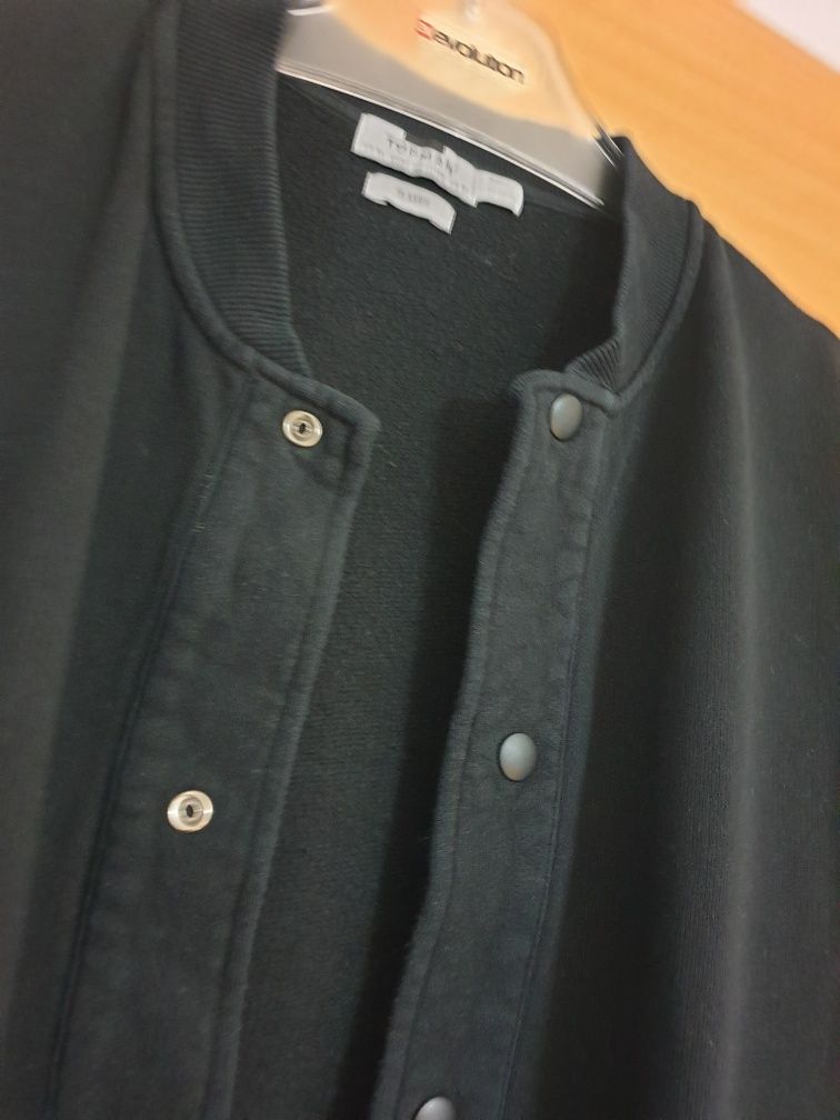 Sprzedam czarną bluzę bejsbolówkę marki TOPMAN