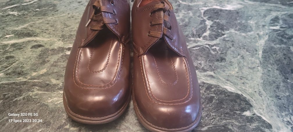 Pantofle brązowe skórzane r40.5