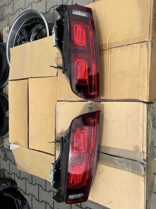 Lampy tył audi R8 STAN BARDZO DOBRY