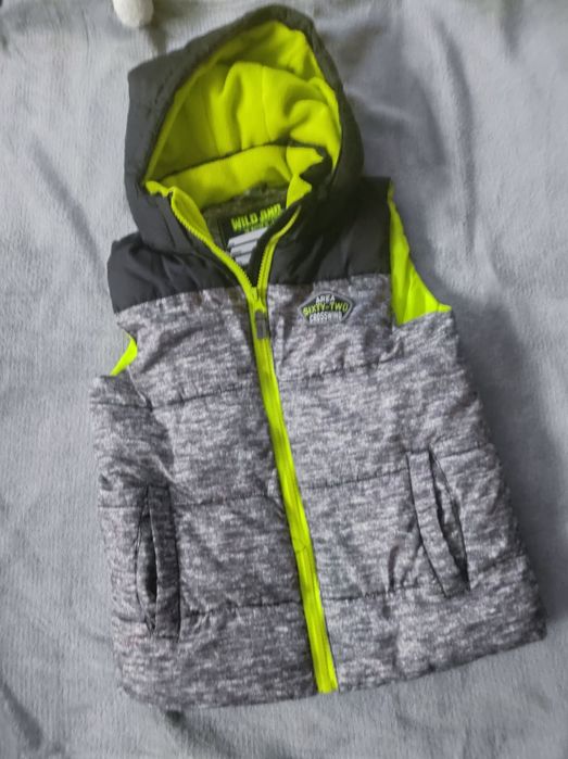 Kamizelka - bezrękawnik 128