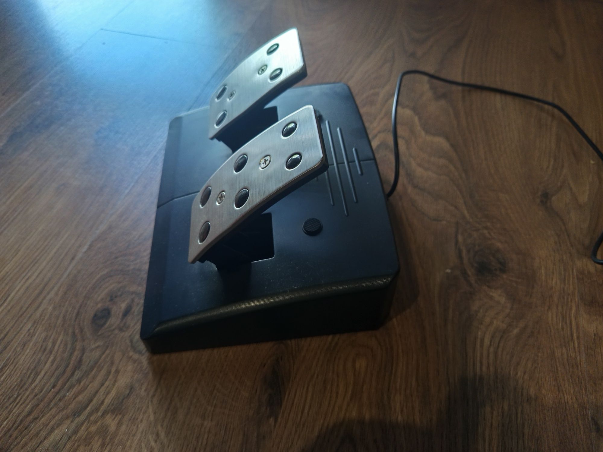 Kierownica Genesis seaborg 400
