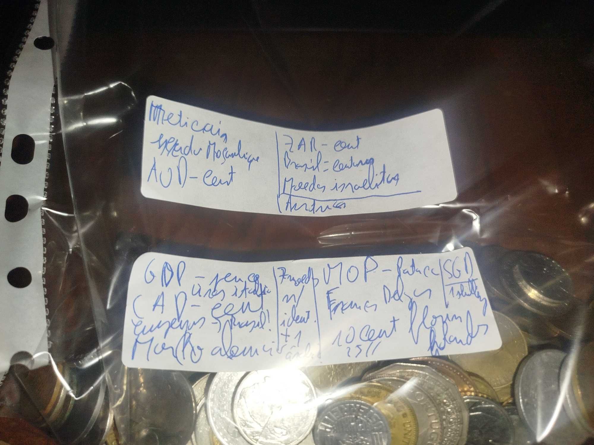 vendo moedas de varios paises