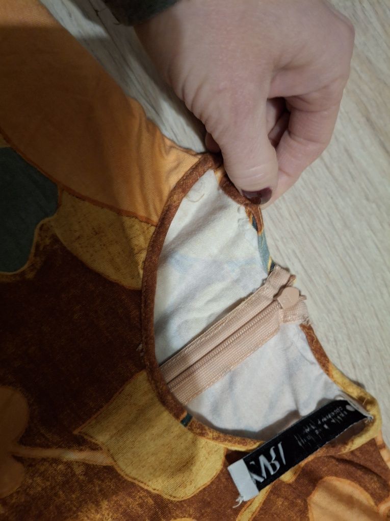 Sukienka długa maxi Zara S 36 tuba z poduszkami