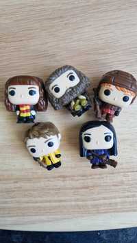 Harry potter kinder joy hermiona hagrid ron cedrik choo