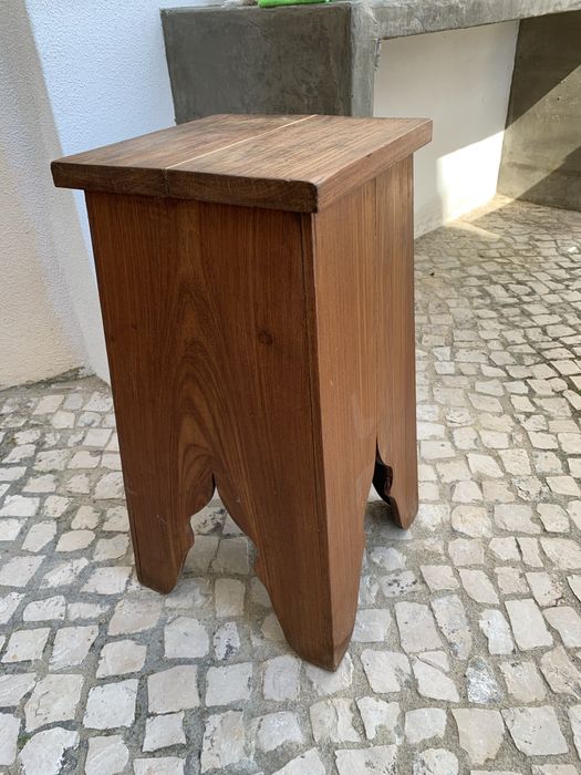 Pedestal madeira