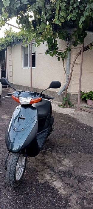 Продам мопед Zuzuki