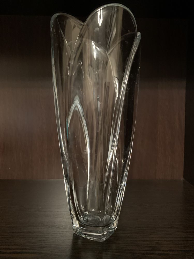 Bohemia Crystal Globus Vase