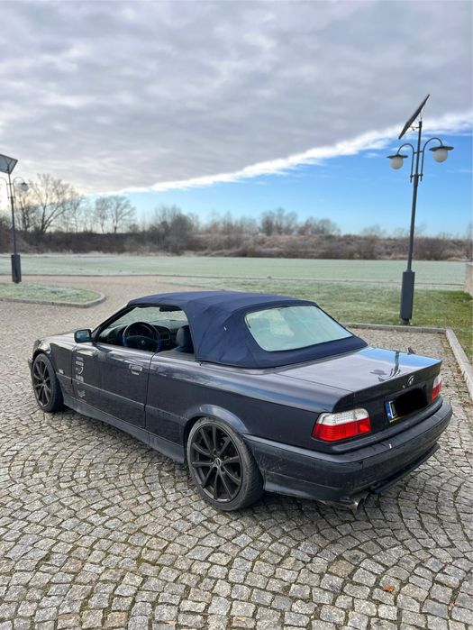 BMW e36 1.8 benzyna Cabrio*Alu 18” Borbet*Skory*Klima*Grzane fotele