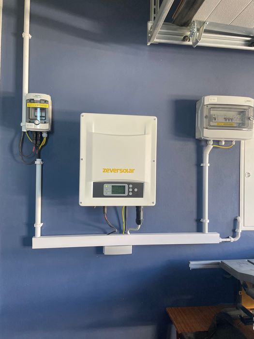 Falownik Zeversolar
