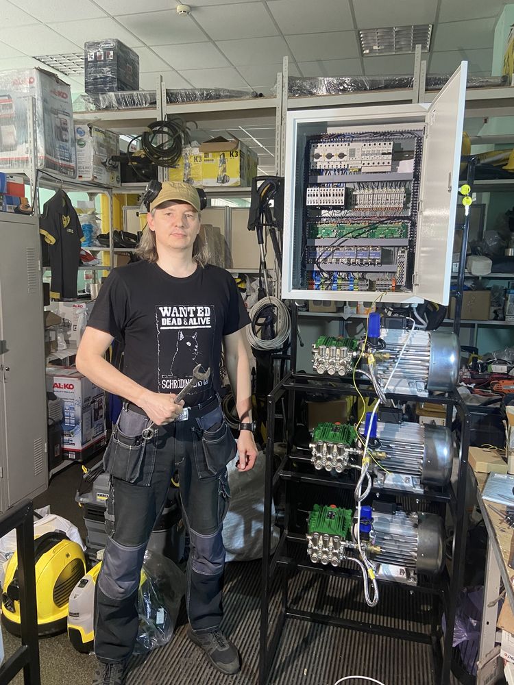 Насос, помпа для моек самообслуживания UDOR, не хавк Hawk, Interpump