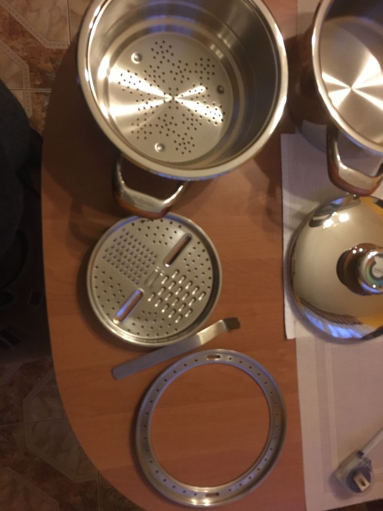 Garnek Philipiak duży nowy średnica 28 cm + garnek do got. na parze