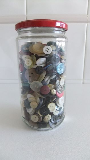 Conjunto variado de botões para costura (400 gr.)