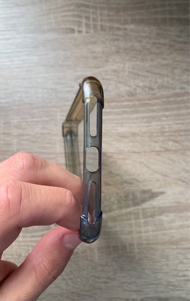 ДАРОМ Прозрачный силиконовый чехол на iPhone 7/8+