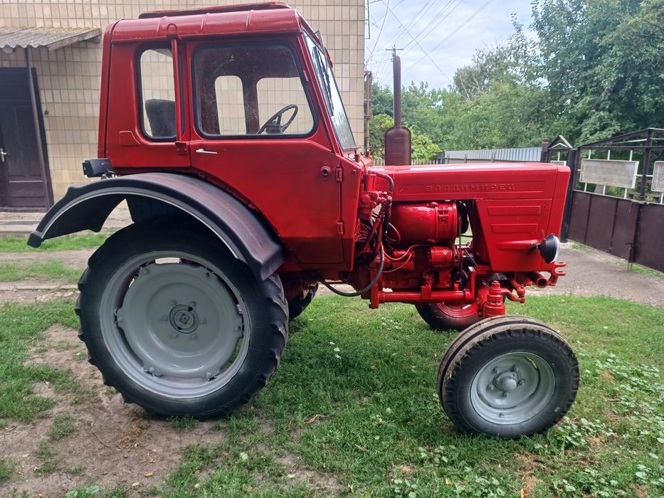 Продам трактор Т-25