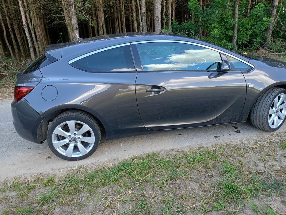 Opel astra J GTC 1.4T