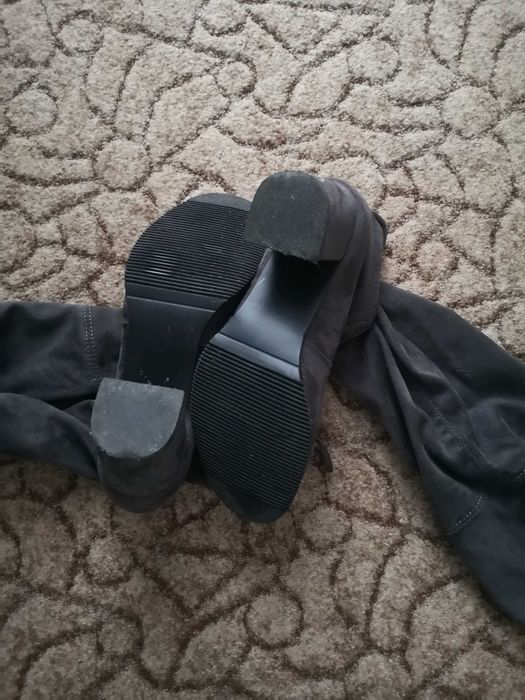 Wysokie szare kozaki obcas rozm. 39