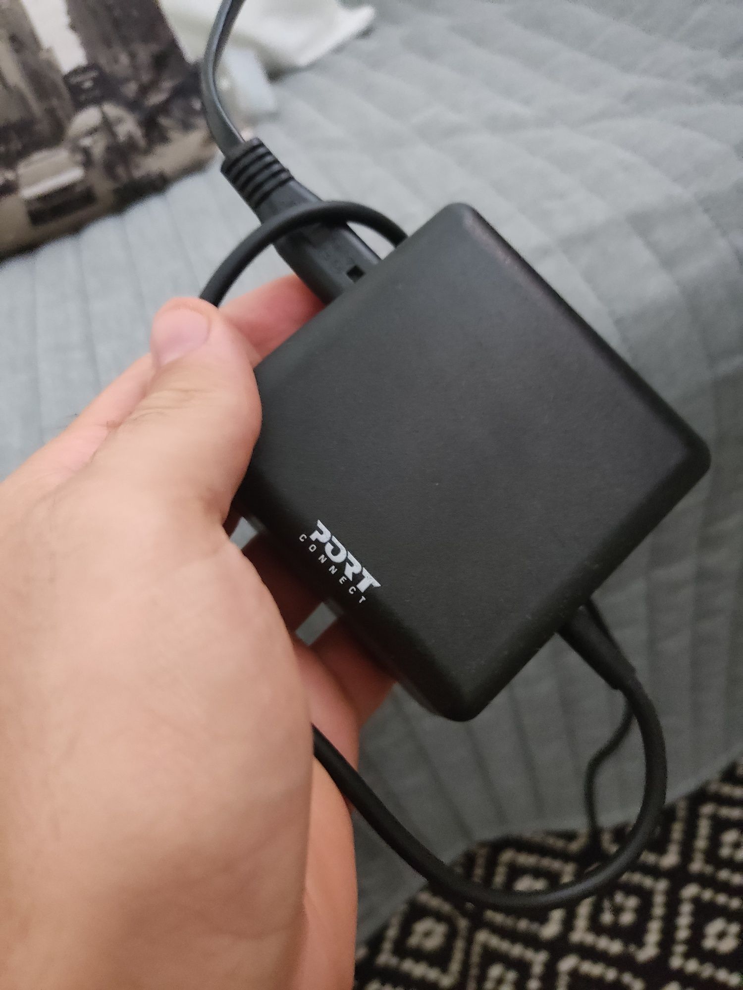 Carregador USB-C para PC versátil 35€