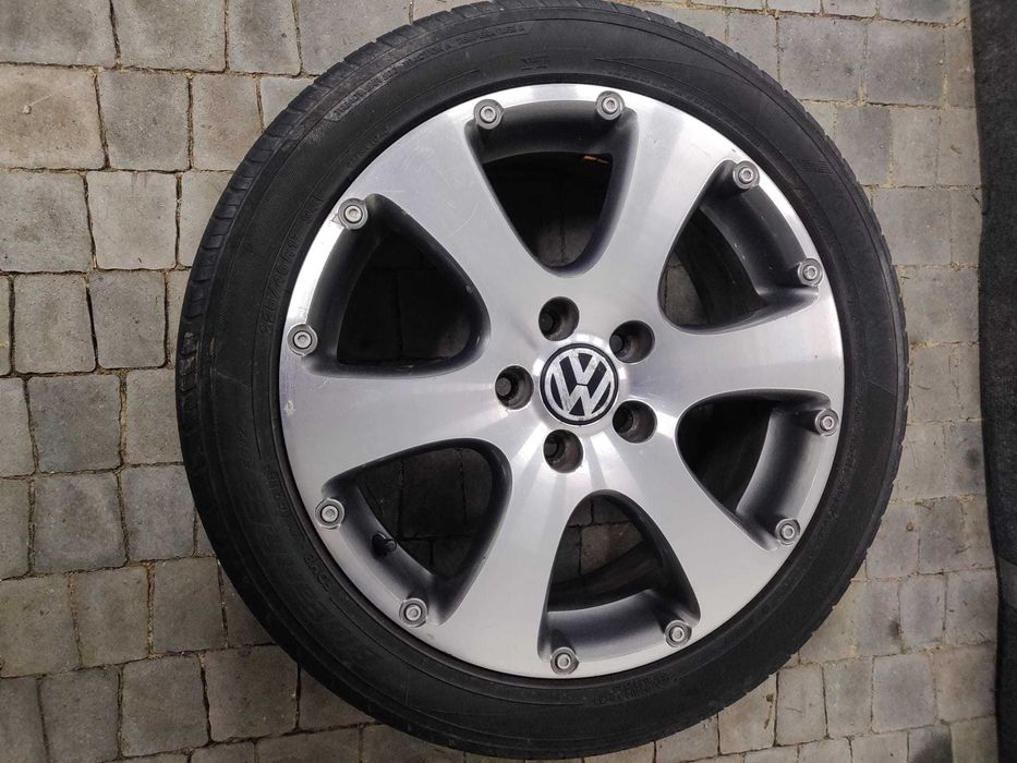 Felgi z oponami Cross Touran 17 5x112